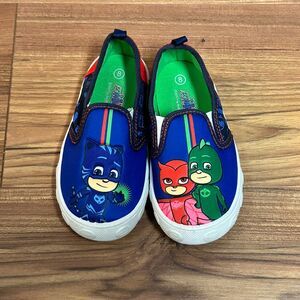PJ Masks Slip On Sneakers Toddler Size 8 Catboy Owlette Gekko Shoes